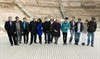 Andrés Vicente Gómez, Ximo Pérez, Marina García (Directora General de Turismo de la Comunidad Autónoma), Pilar Barreiro (Alcaldesa de Cartagena), y Álex de la Iglesia con los actores de la película.